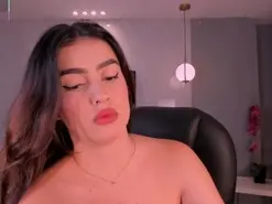 Amateur Free Live Porn of PaulinaSantos