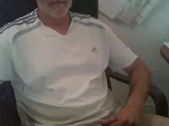 Amateur Live Sex Cam of srleucipo