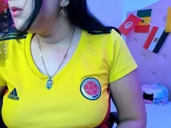 Amateur Live Sex Cam of scarlet_hans