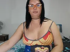 Amateur Adult Webcams of latinaflower_ts