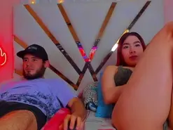 Amateur Sex Cam of AmyAndAlexx
