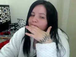 Amateur Adult Video Chat of jullymessyy