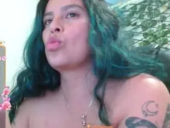Amateur Adult Webcam of elektra_32
