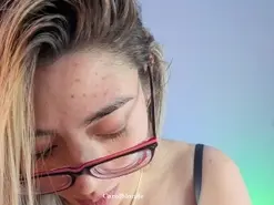 Amateur Sex Cam of carol_blonde
