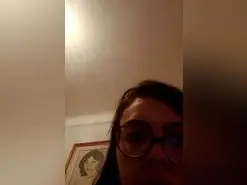 Amateur Sex Chat of VeronicaYoung