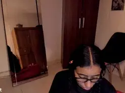 Amateur Free Porn Cam of La_gata_69