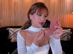 Amateur Free Live Porn of KayraLanne