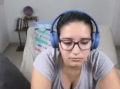Amateur Sex Cam of Moon_woman