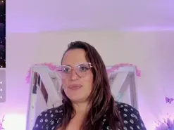 Amateur Watch Live Sex Cams of cristal_laurent