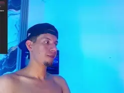 Amateur Nude Webcam of Sebastian_Smitt