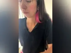 Amateur Adult Webcam of LittleSauvage