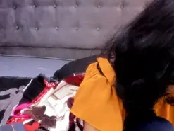 Amateur Free Porn Cam of Karoline_66