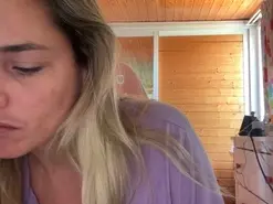 Amateur Sex Cam of FresitaParadise