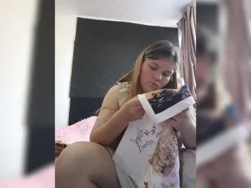Bongacams Watch Live Sex Cams of Mariicka