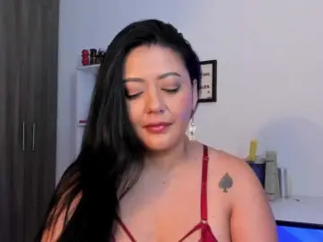 Bongacams Best Webcam of Lauratoro