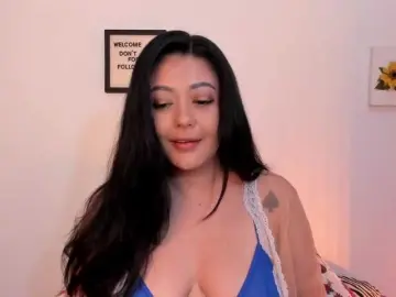 Bongacams Private Sex Chat of Lauratoro