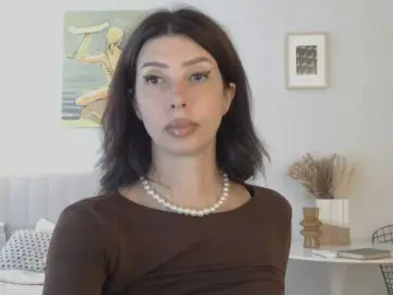 Bongacams Watch Live Sex Cams of RoxySkyBlue