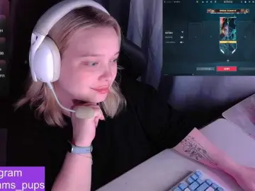 Bongacams Live Porn of AlinaAdams