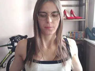 Bongacams Sex Chat of MegiKiss