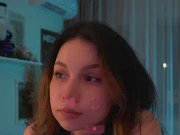 Bongacams Free Porn Cam of DrammaQueennnn