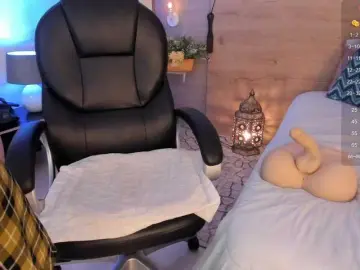 Bongacams Live Sex Cam of azaharaa-