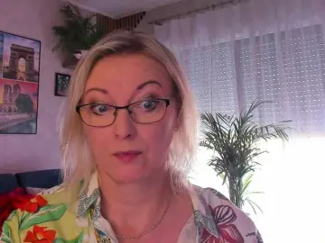 Bongacams Watch Live Sex Cams of SoftVANESSA
