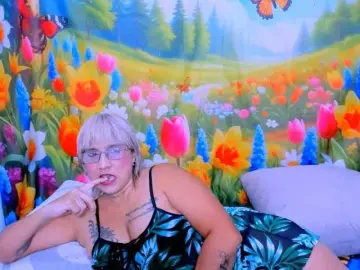 Bongacams Best live sex cam show of indianroxy