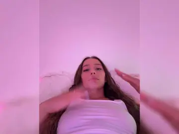 Bongacams Sex Chat of MaybeBabeTV