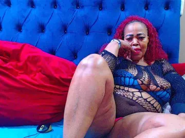 Bongacams Watch Live Sex Cams of Ebonycandy10