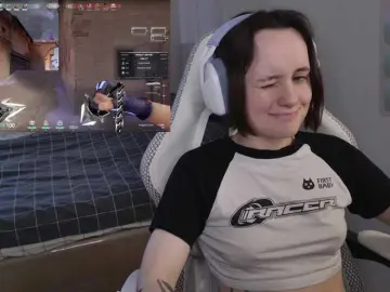 Bongacams Best live sex cam show of LunaL0ve