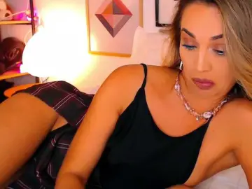 Bongacams Live Sex Cam of Alexandrawoow