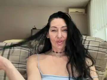 Bongacams Live Sex of KorolevaQween000