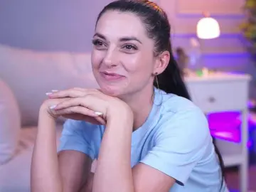 Bongacams Free Porn Cam of EllyLynne
