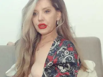 Bongacams Live Sex Cam of Drakulaura1