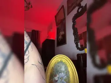 Bongacams Live Sex Cam of Lina69Goddesssss