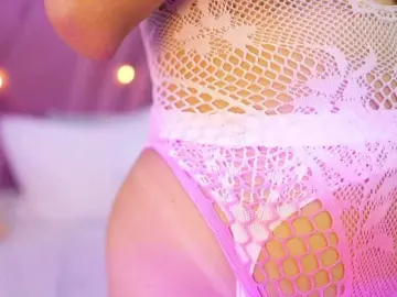 Bongacams Sex Chat of cutepetitee