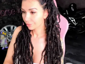 Bongacams Nude Webcam of -BABAYAGA-