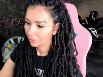 Bongacams Free Live Porn of -BABAYAGA-