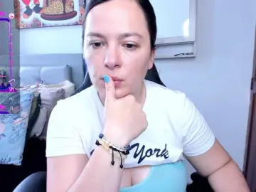Bongacams Watch Live Sex Cams of angelaagomez