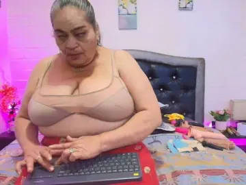 Bongacams Best live sex cam show of VickyBoobss