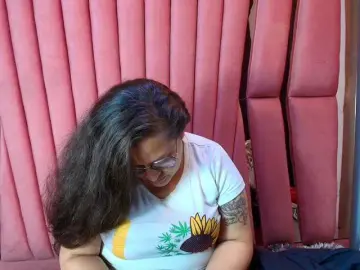 Bongacams Free Porn Cam of SaraThonson