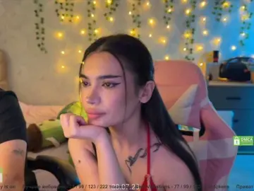 Bongacams Watch Live Sex Cams of CoupleOnFire