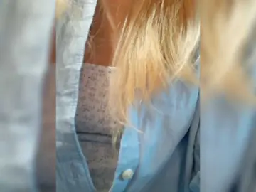 Bongacams Watch Live Sex Cams of LittleSammy