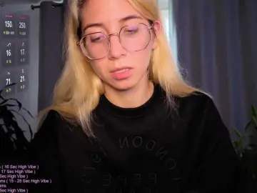 Bongacams Sex Cam of LittleSammy