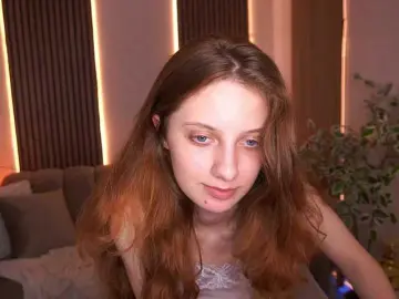 Bongacams Live Sex Cam of CuteeFoxy