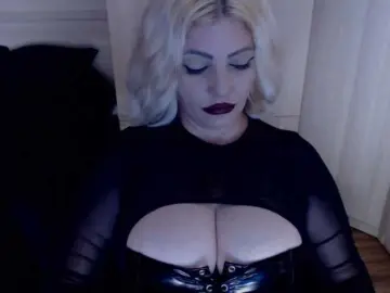 Bongacams Free Porn Cam of Mistress-Marilyn