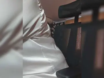 Bongacams Live Porn of Pink-Lips