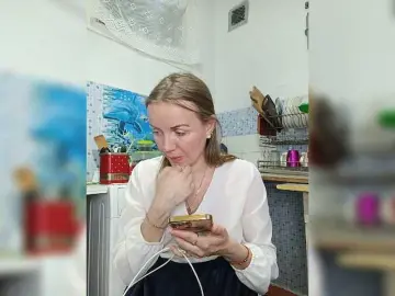 Bongacams Live Porn of Alenushka888