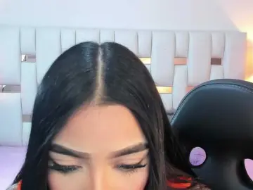 Bongacams Free Live Porn of NauthyNahomi