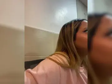Bongacams Free Porn Cam of MeganRosse1